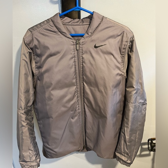 NWOT Nike Golf Reversible bomber, size Large - Picture 3 of 4